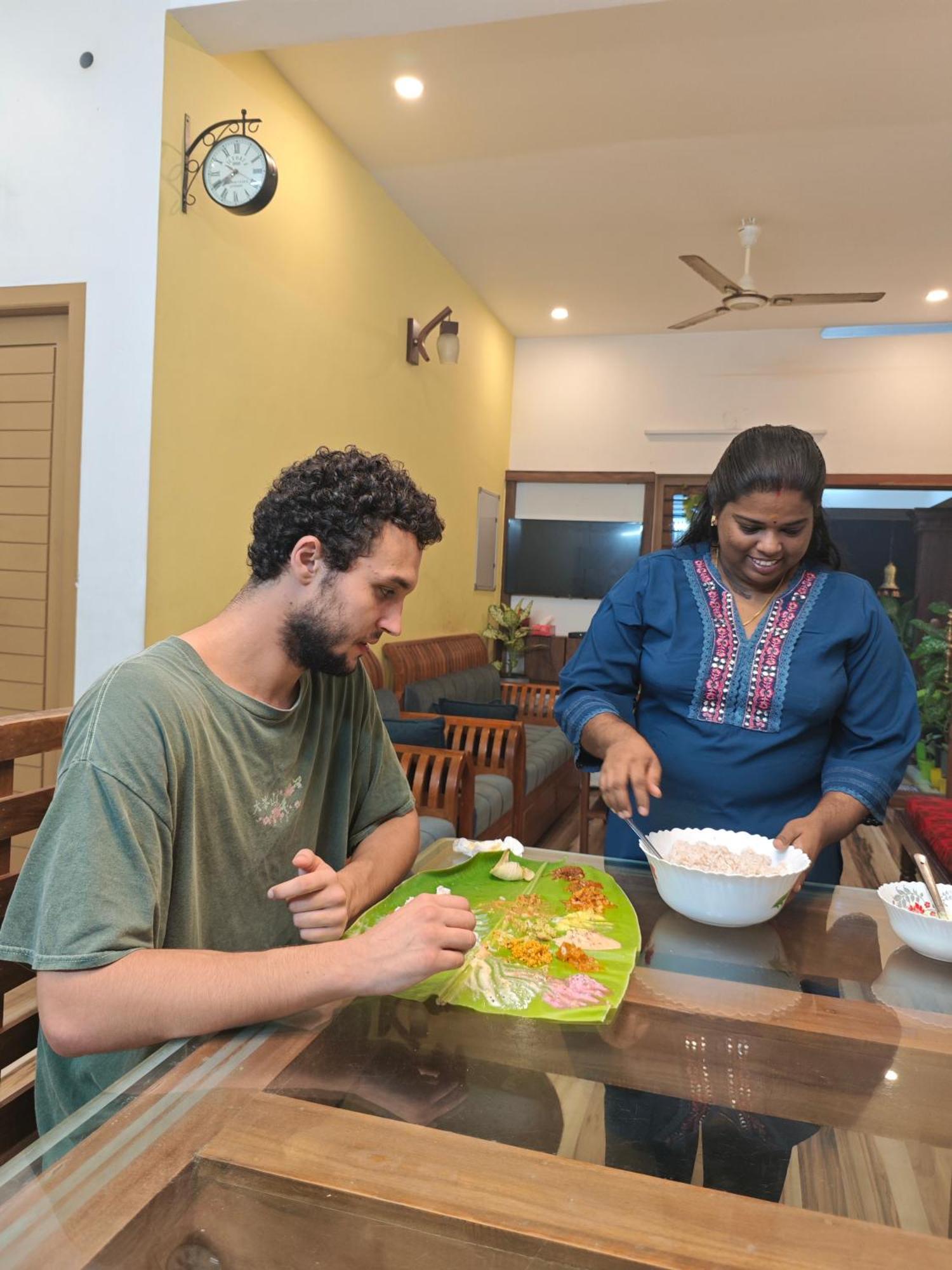 Oyster Marris Homestays 트리반드룸 외부 사진